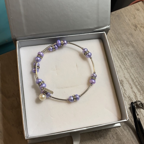 Vantel Pearls bangle bracelet - Picture 5 of 5